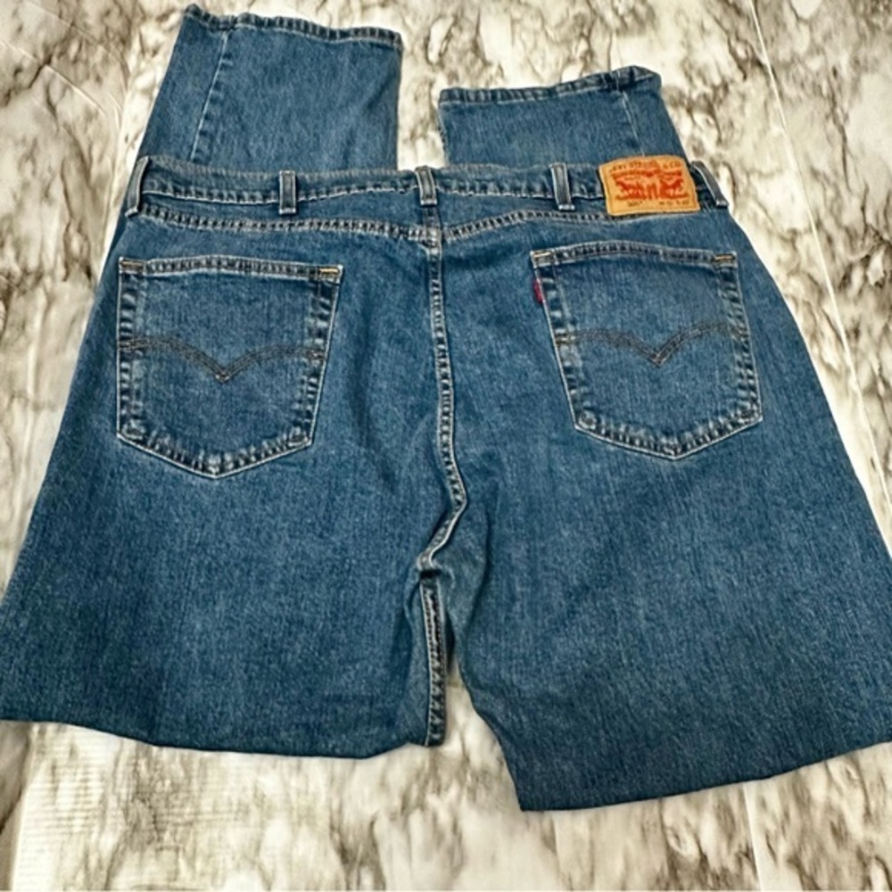 Levi's Relaxed Fit 505 Med Wash Denim Blue Jeans Classic Normcore Farmer Western